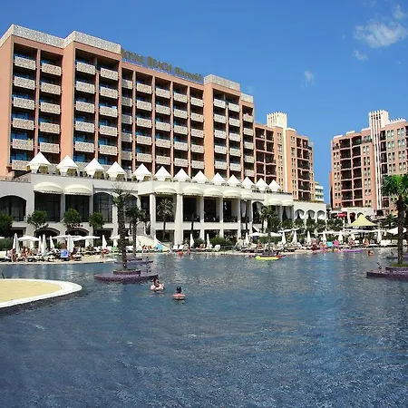Gt Royal Beach شقة