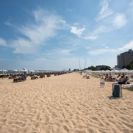 Gt Royal Beach ساني بيتش
