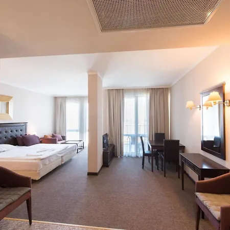 Gt Royal Beach * ساني بيتش