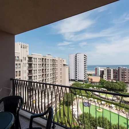 Gt Royal Beach ساني بيتش